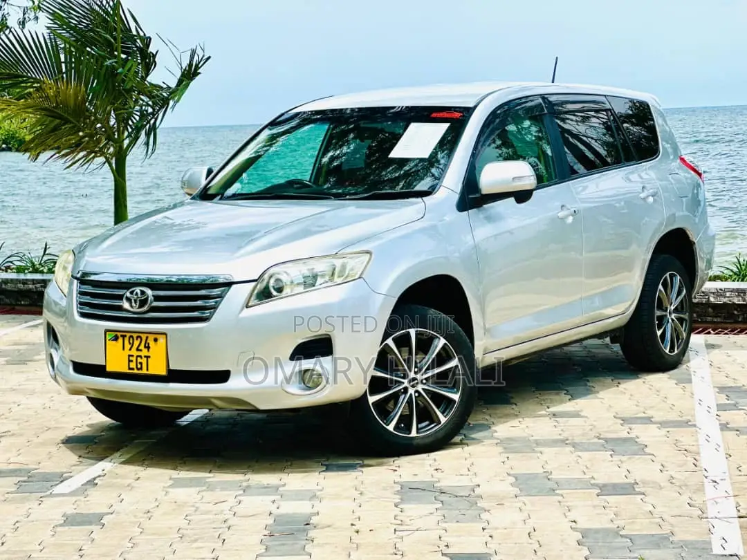 Toyota Vanguard 2007 Silver