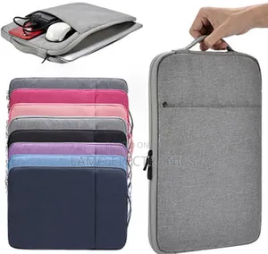 Sleeve Bag With Retractable Handle