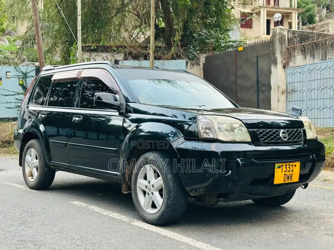 Nissan X-Trail 2005 Black