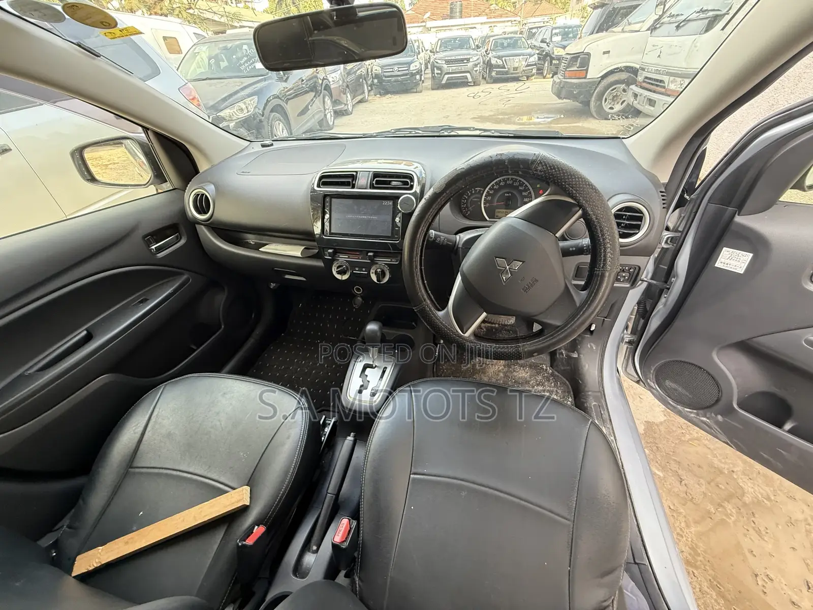 Mitsubishi Mirage ES 4dr Hatchback (1.2L 3cyl 5M) 2015 Silver