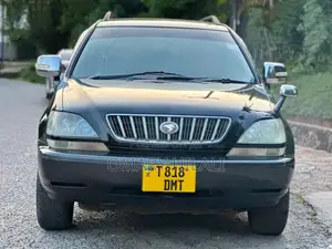 Toyota Harrier 2005 Black