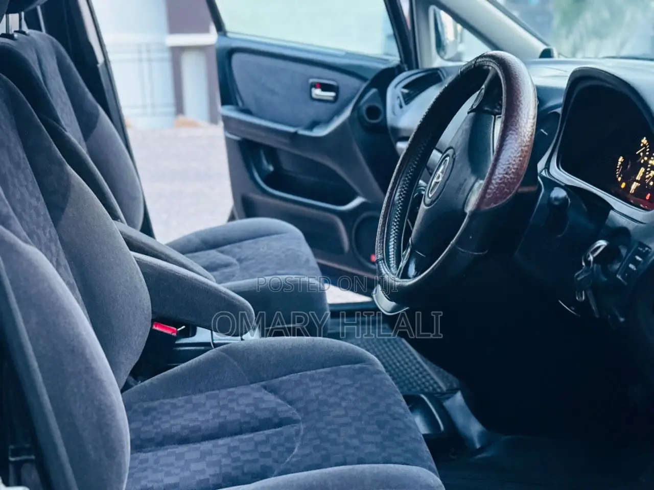 Toyota Harrier 2005 Black