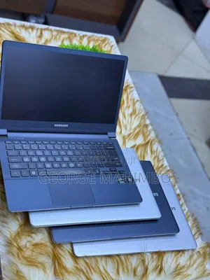 Laptop Samsung Notebook 9 4GB Intel Core I5 HDD 256GB