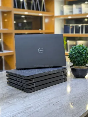 Laptop Dell Latitude 7300 8GB Intel Core I5 SSD 256GB