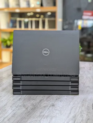 Laptop Dell Latitude 7300 8GB Intel Core I5 SSD 256GB