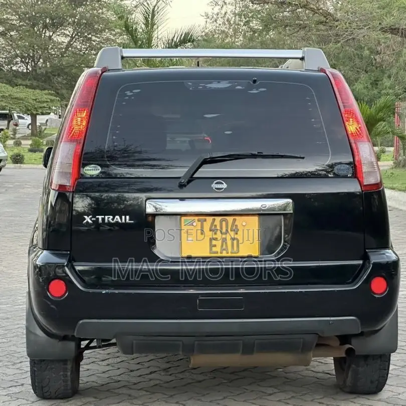 Nissan X-Trail 2006 Black