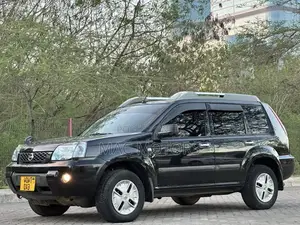 Nissan X-Trail 2006 Black