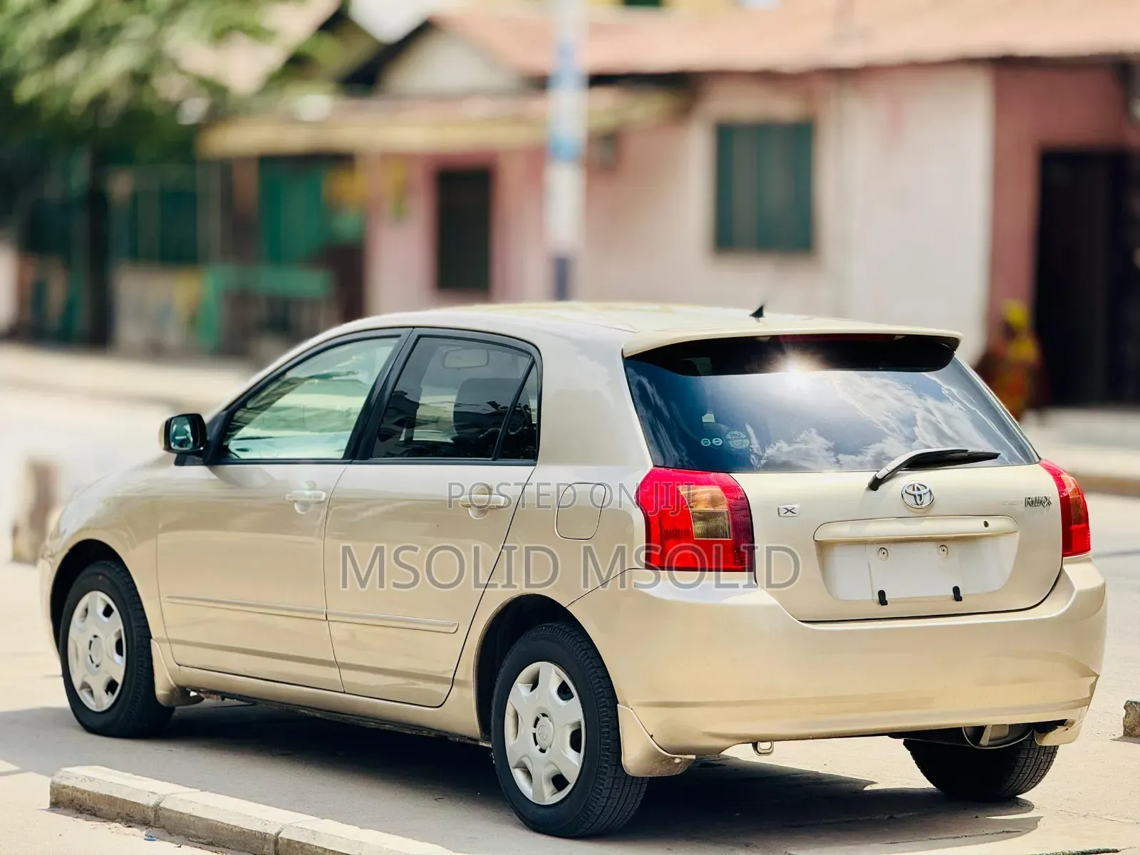 Toyota Corolla RunX 2006 Gold