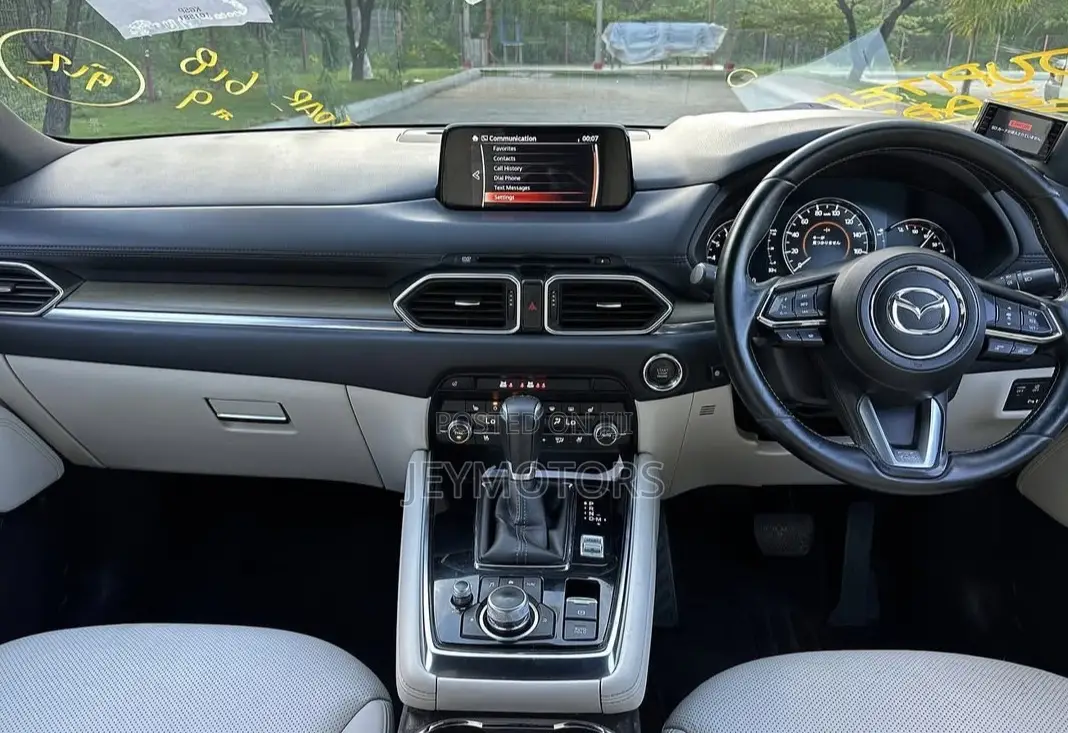 Mazda AZ 2020 Pearl