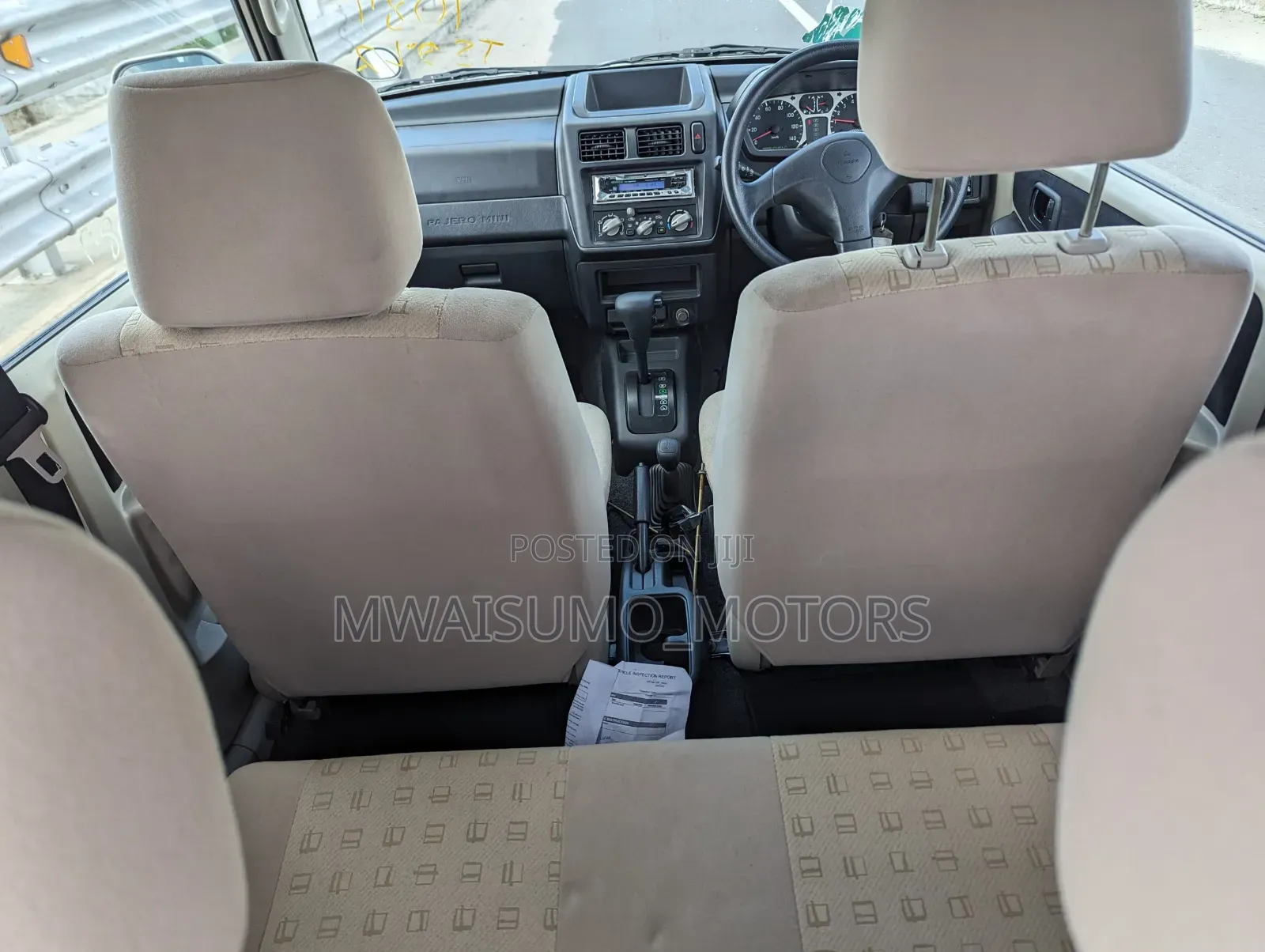 Mitsubishi Pajero 2001 Silver