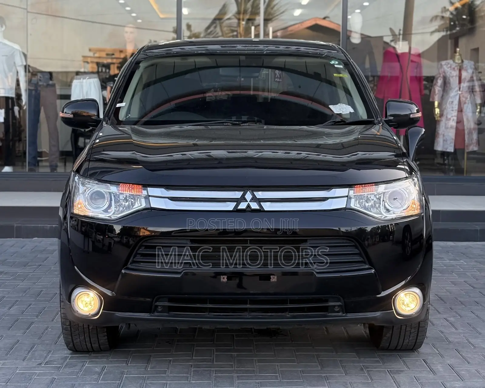Mitsubishi Outlander 2014 Black
