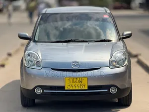 Mazda Verisa 2010 Gray
