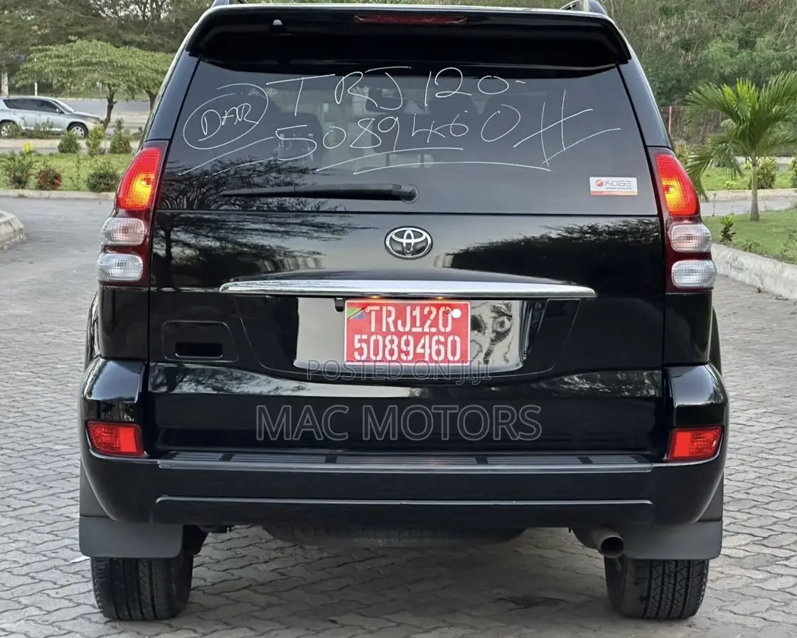 Toyota Land Cruiser Prado 2007 Black