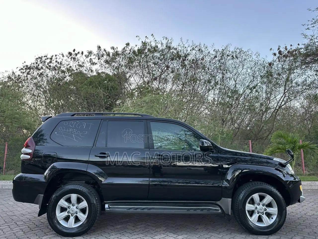 Toyota Land Cruiser Prado 2007 Black
