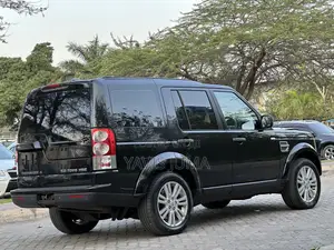 Land Rover Discovery 2011 Black