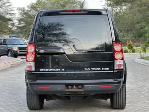 Land Rover Discovery 2011 Black