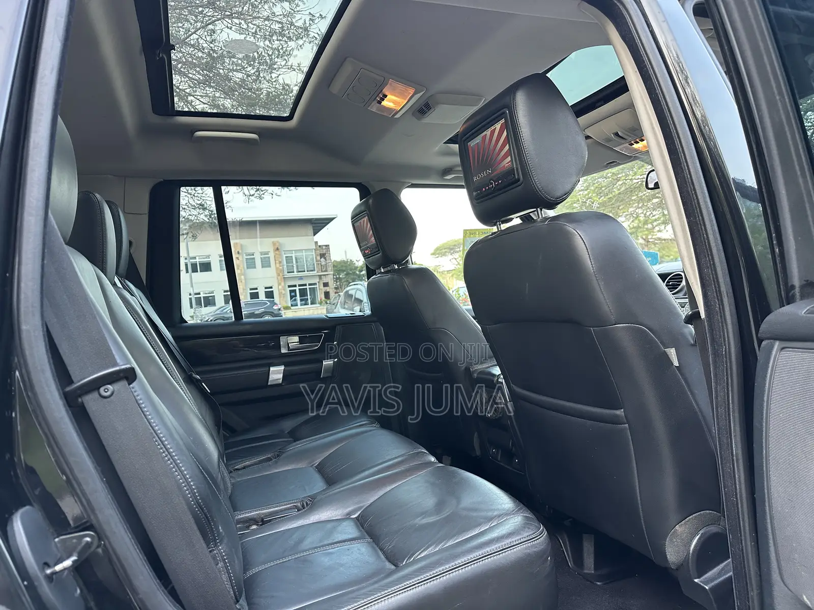 Land Rover Discovery 2011 Black