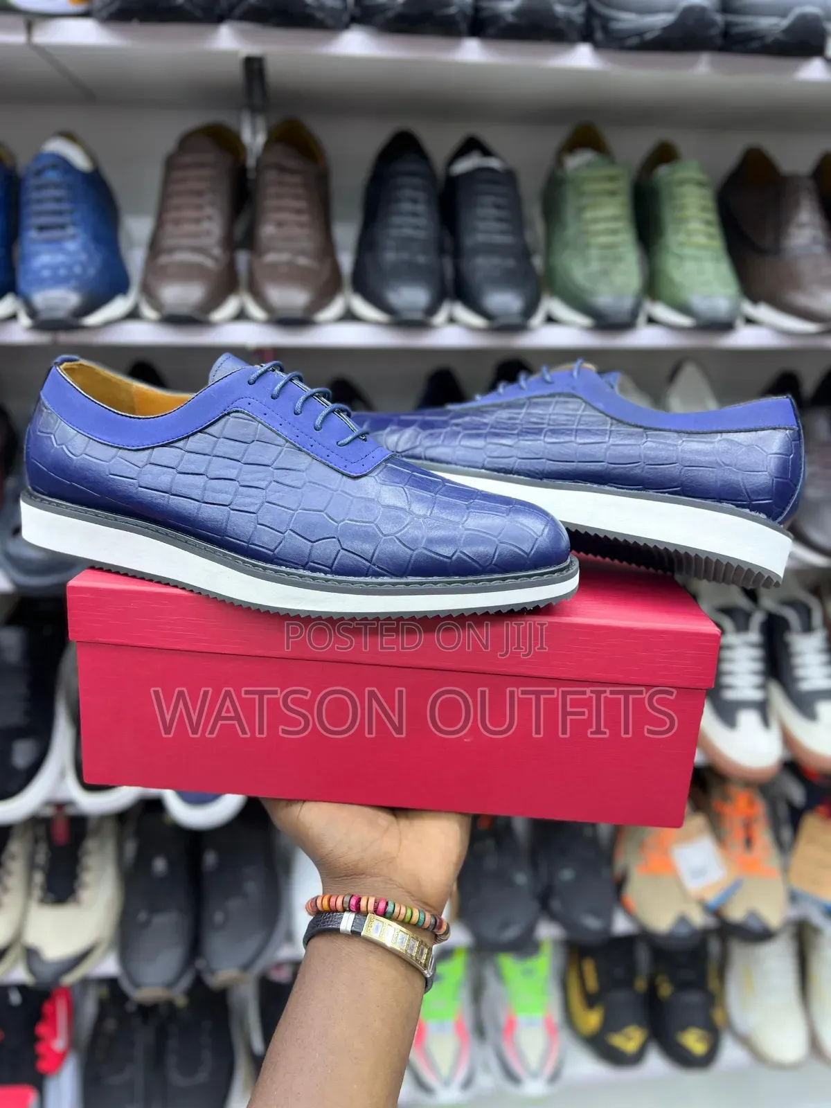 Men's Shoes or Footwears or Viatu Vya Mazingira Tofauti