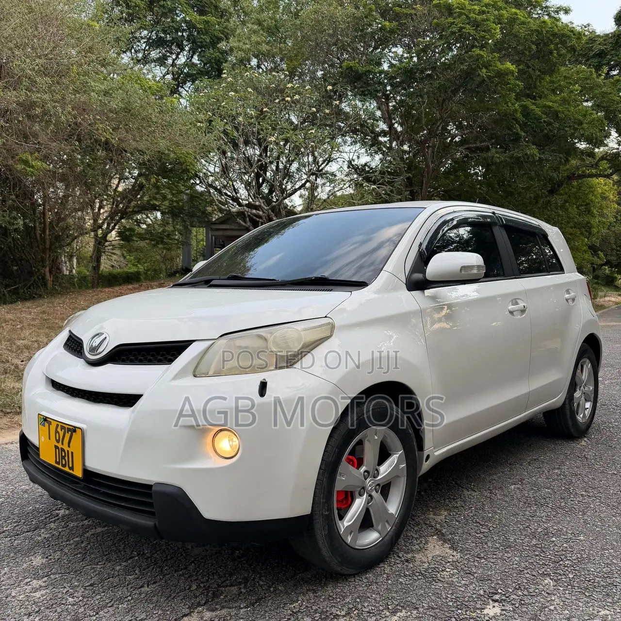 Toyota IST 2008 White
