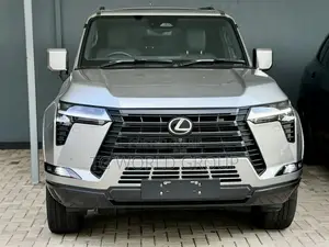 New Lexus GX 2025 Silver