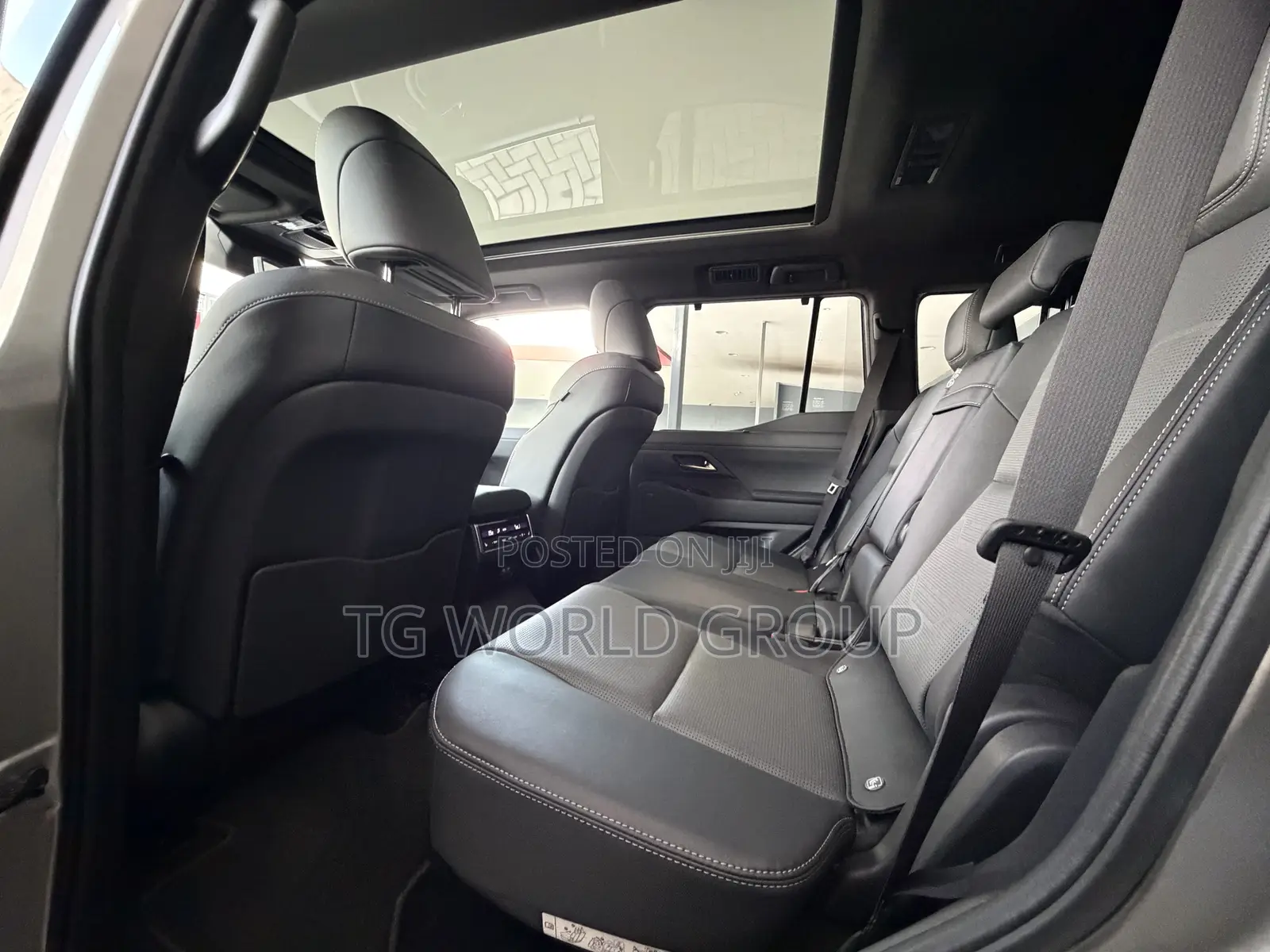 New Lexus GX 2025 Silver