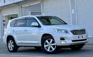 Toyota RAV4 2007 White