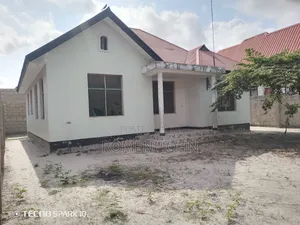 4bdrm House in Tanzania Daresalaam, Ilala for sale
