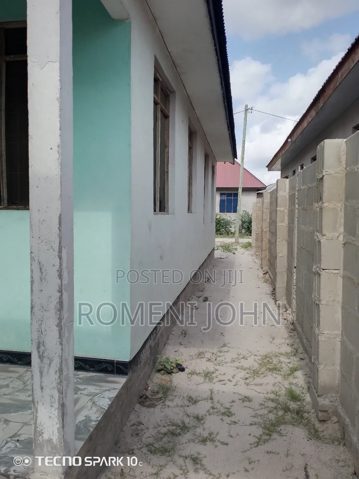 4bdrm House in Tanzania Daresalaam, Ilala for sale