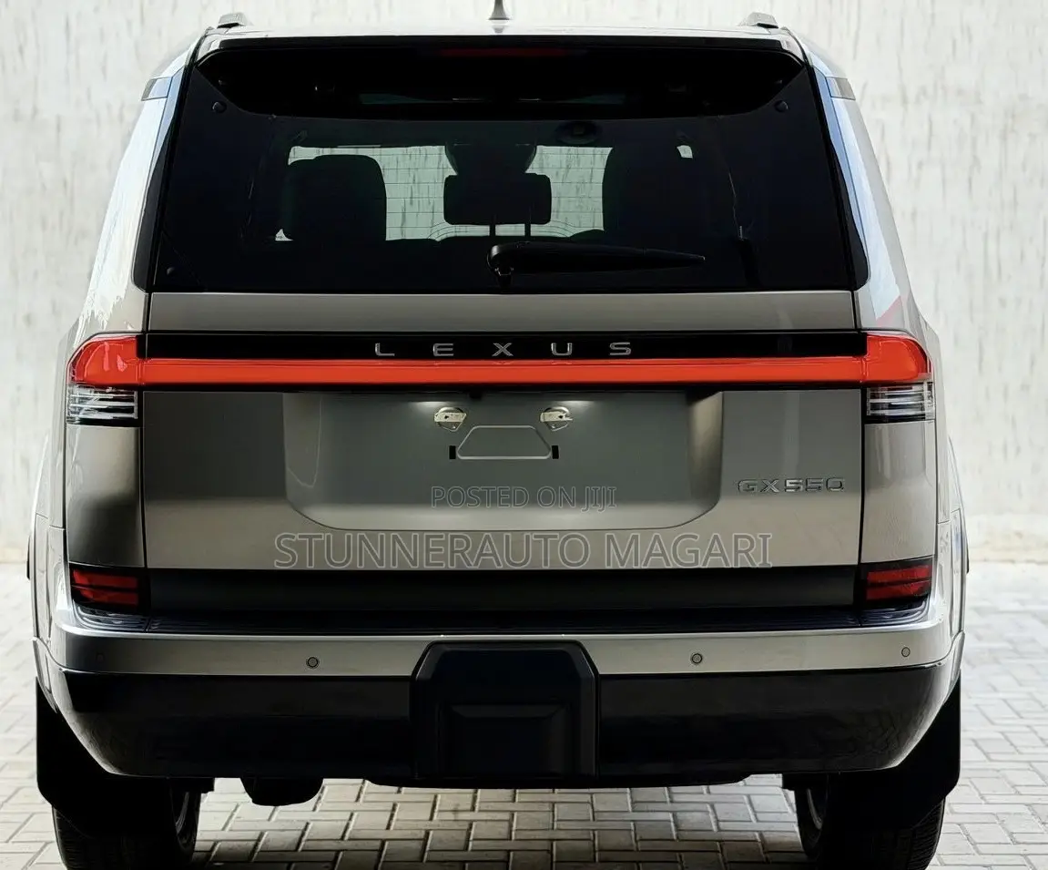 New Lexus GX 2025 Beige