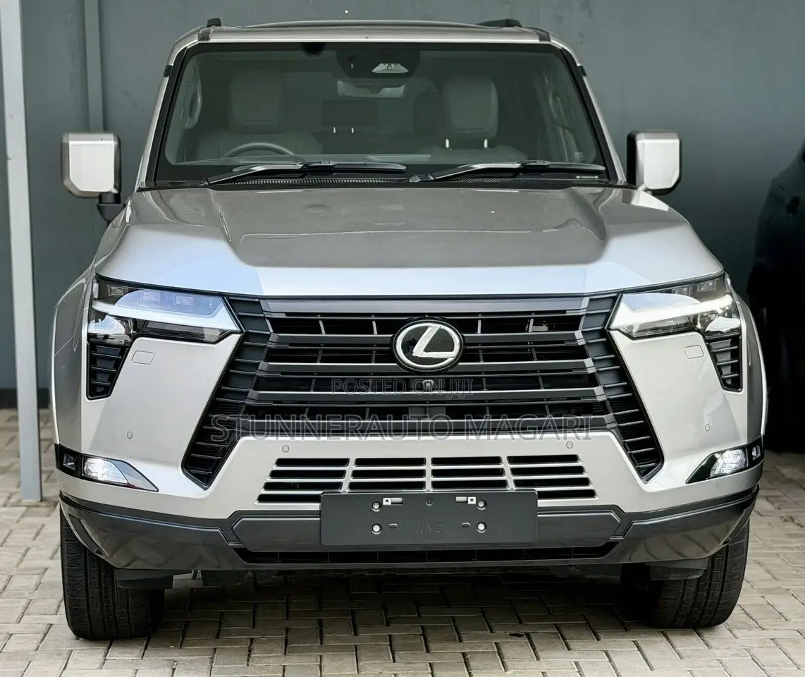 New Lexus GX 2025 Beige