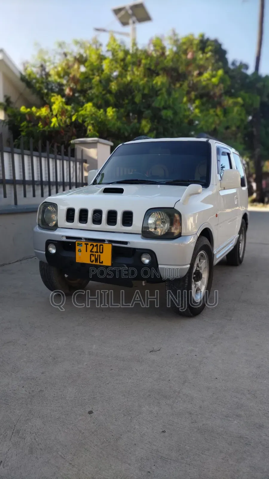 Suzuki Jimny 2000 White