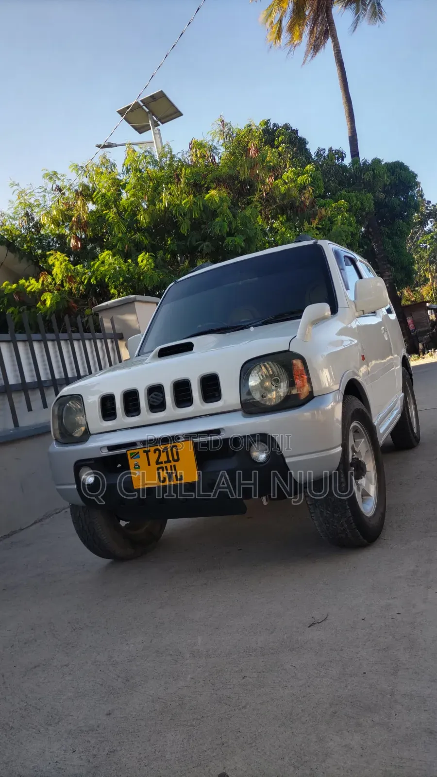 Suzuki Jimny 2000 White