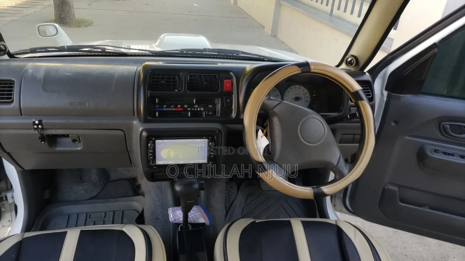 Suzuki Jimny 2000 White