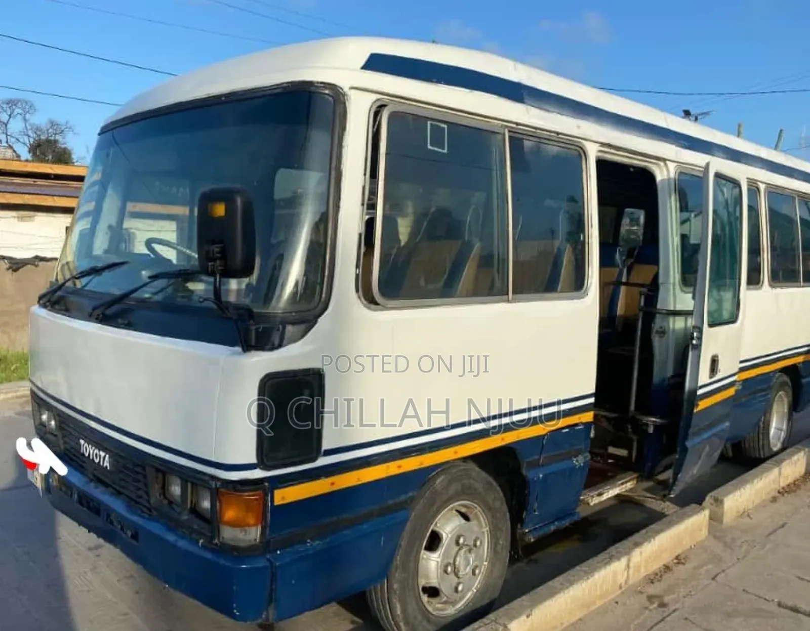 Toyota Coaster 1999 White