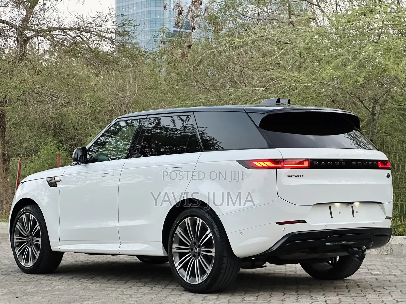 New Land Rover Range Rover Sport 2023 White