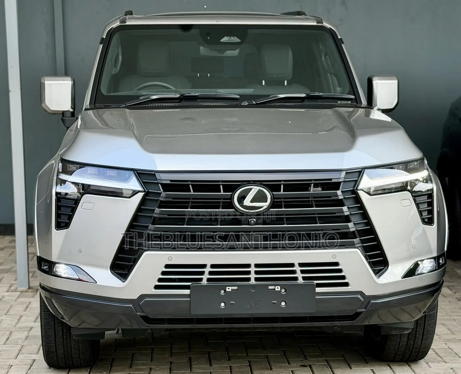 New Lexus GX 2025 Silver