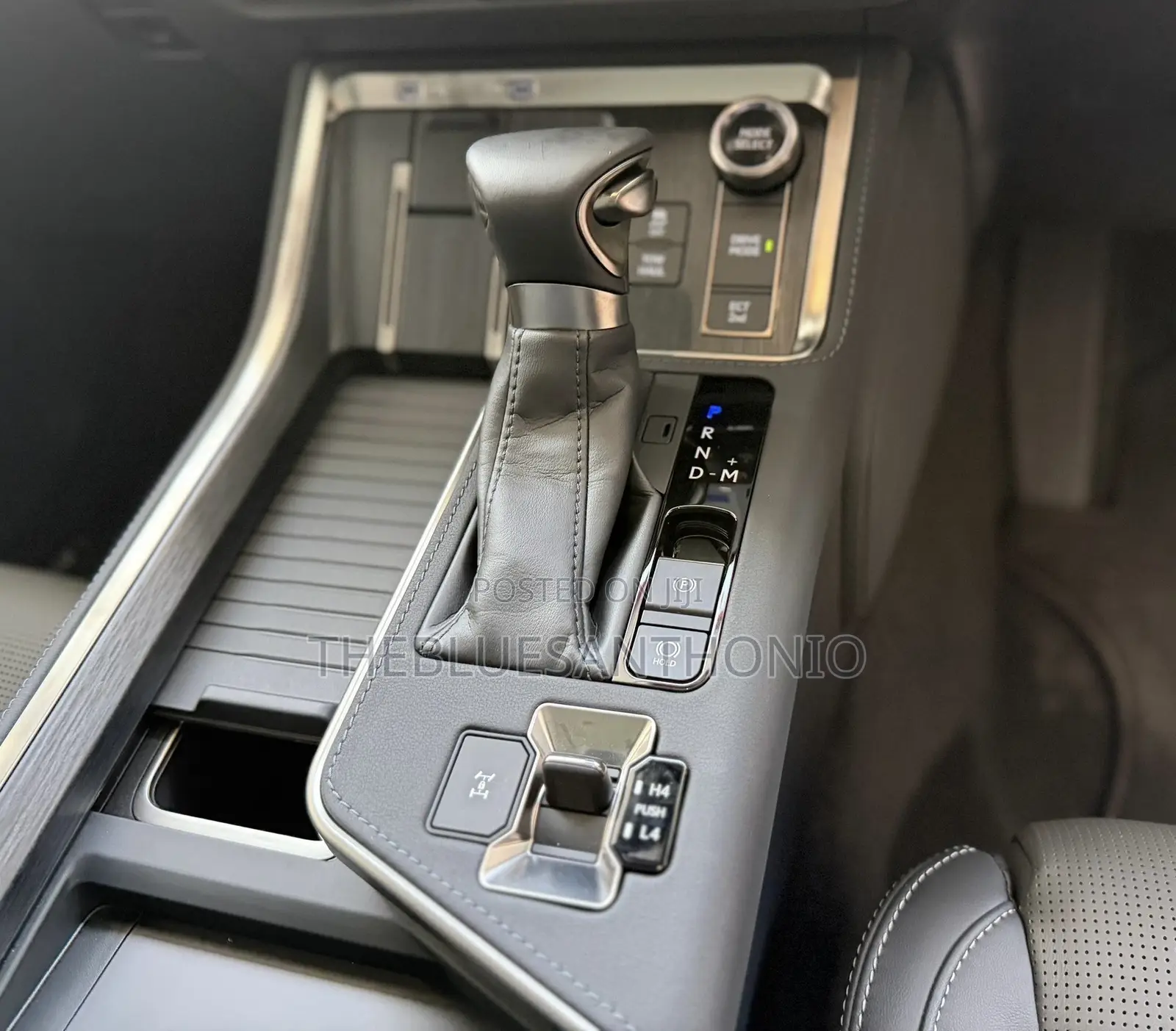 New Lexus GX 2025 Silver
