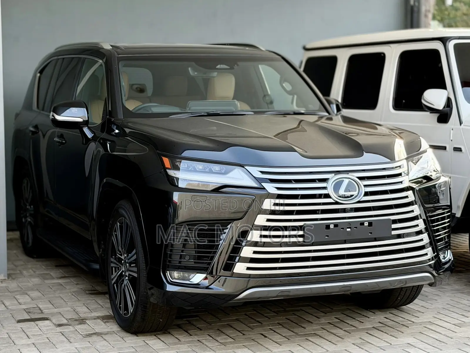 New Lexus LX 2025 Black