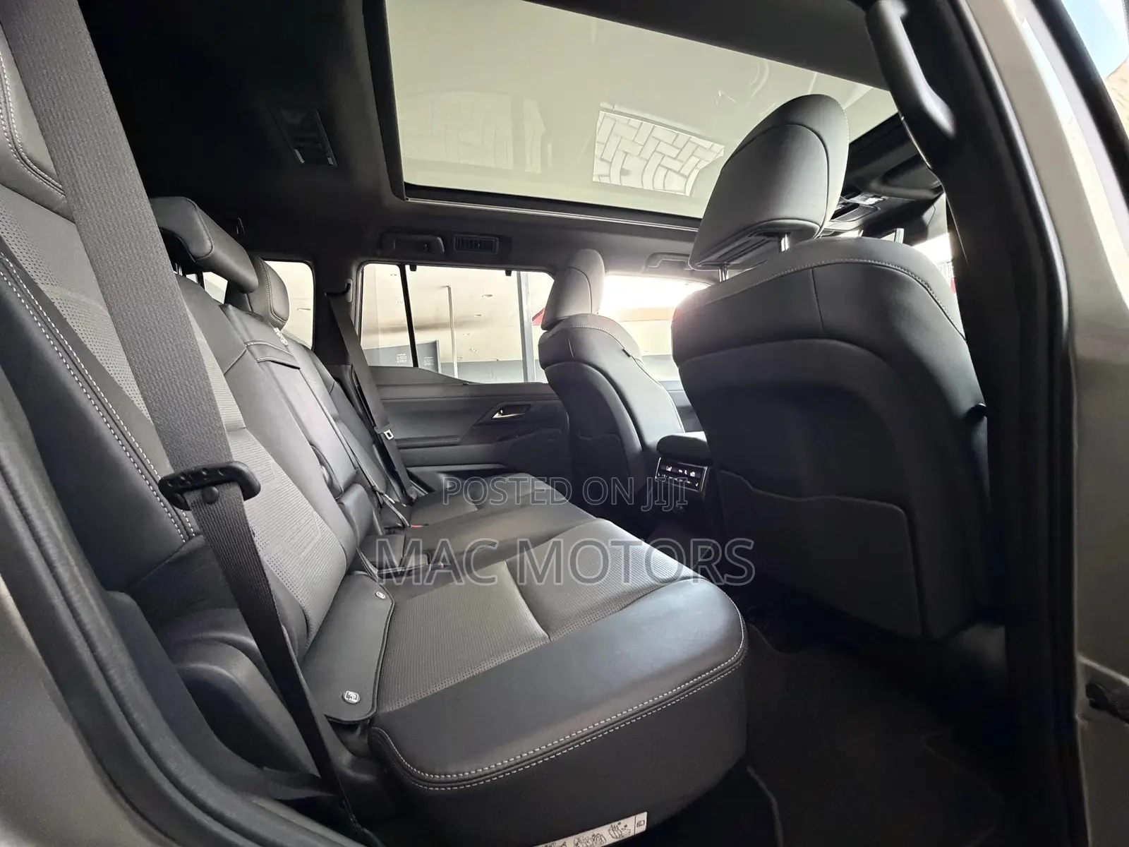 New Lexus GX 2025 Silver