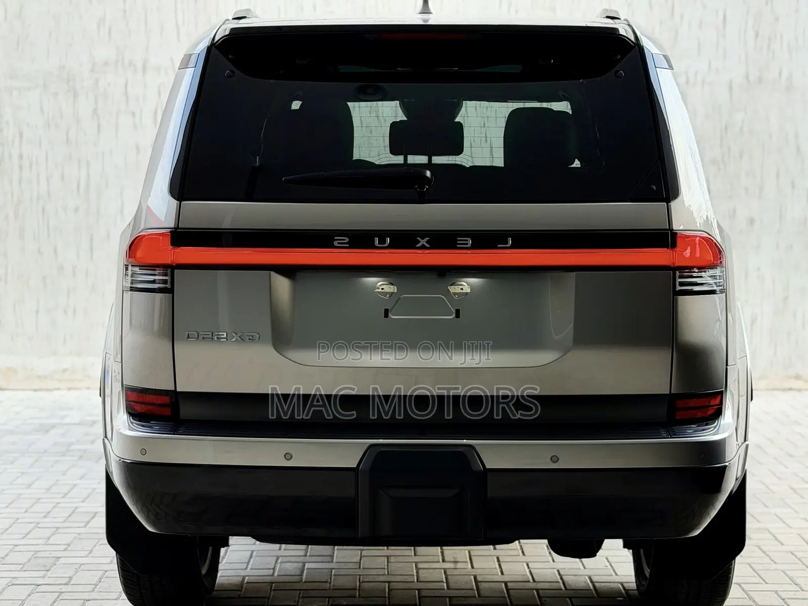 New Lexus GX 2025 Silver