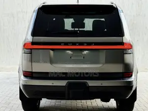 New Lexus GX 2025 Silver