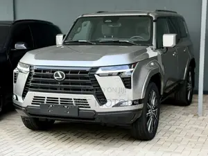 New Lexus GX 2025 Silver