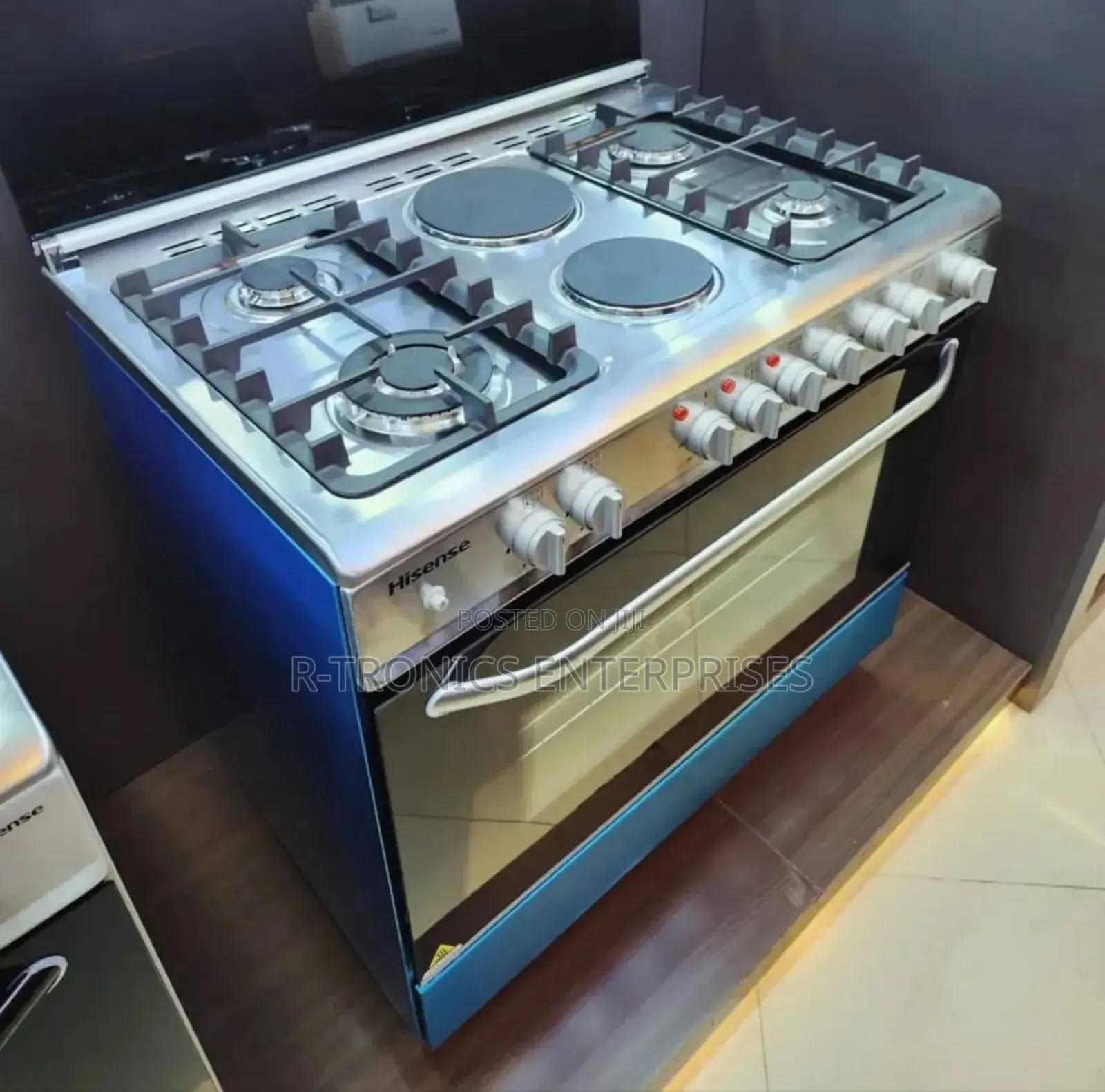 Hisense Cooker 90x60cm 4 Gas Plate, 2 Electric Burner, Electric Oven