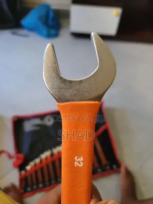 Insulated Spanner Set