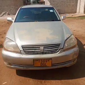 Toyota Mark II 2004 Silver