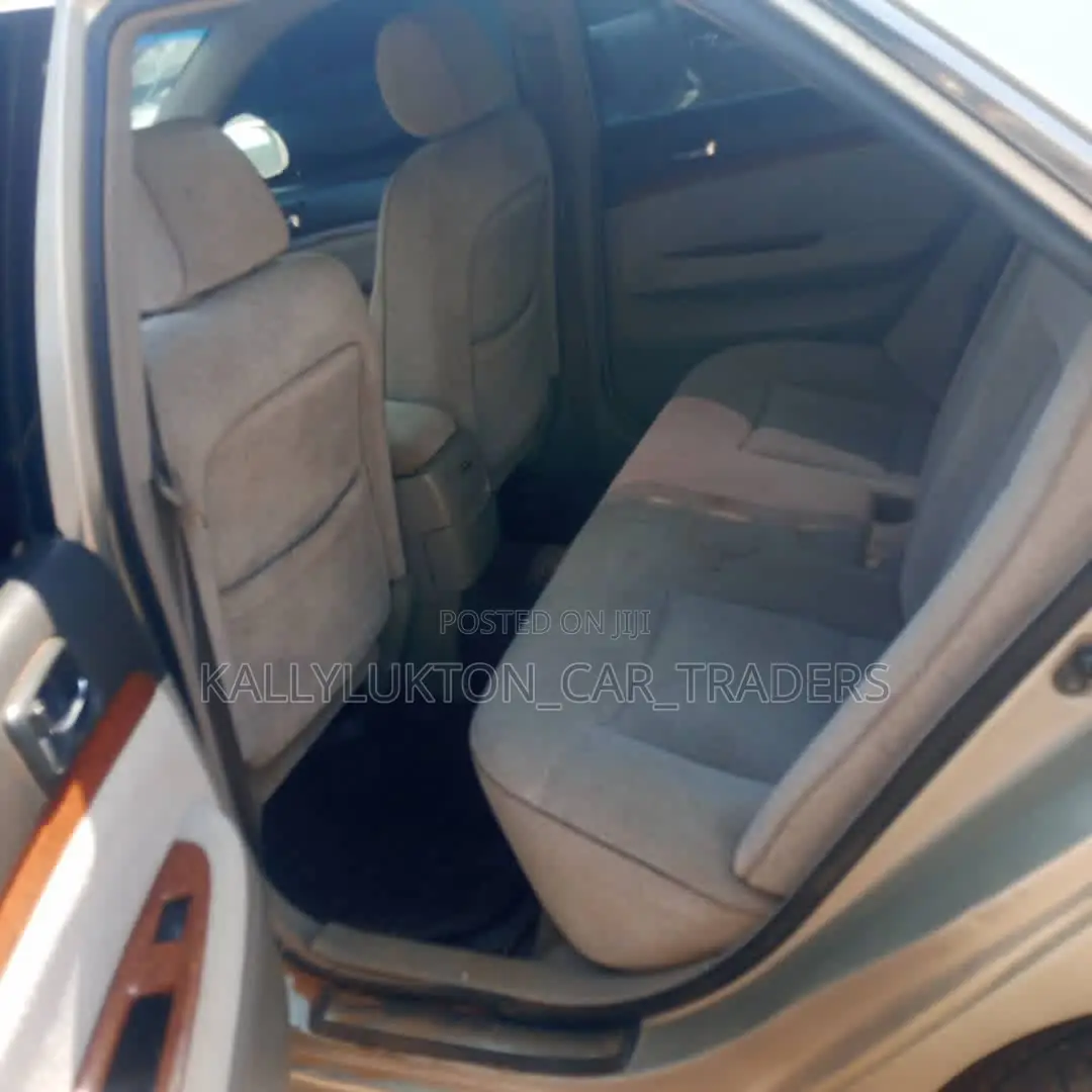 Toyota Mark II 2004 Silver