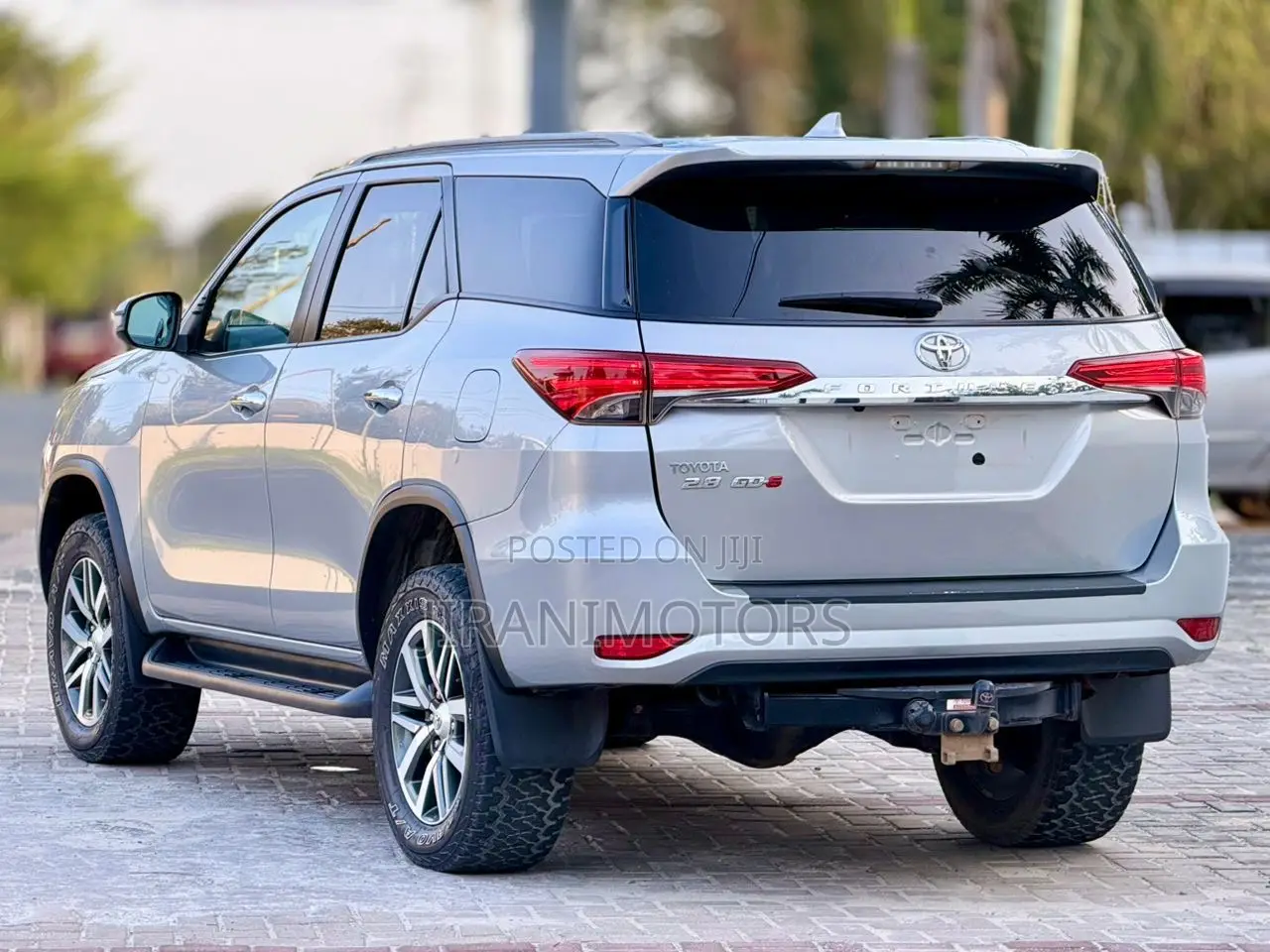 Toyota Fortuner 2.8 D AWD 2018 Silver