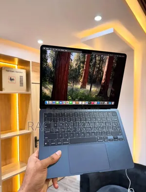 New Laptop Apple MacBook Air 16GB Apple M3 SSD 512GB