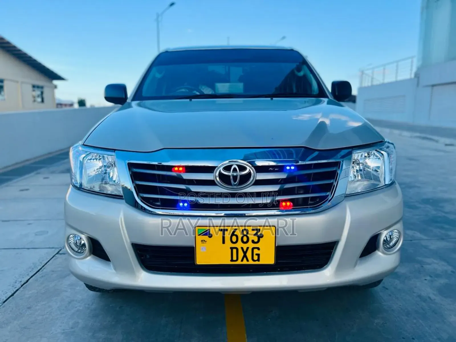 Toyota Hilux 2015 Silver