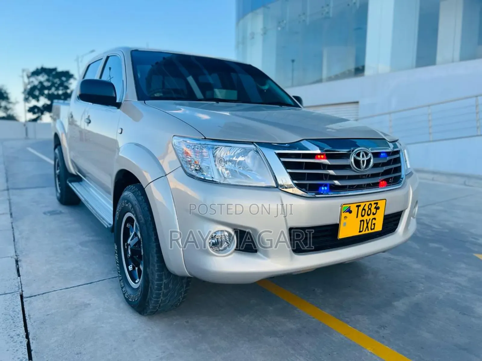 Toyota Hilux 2015 Silver